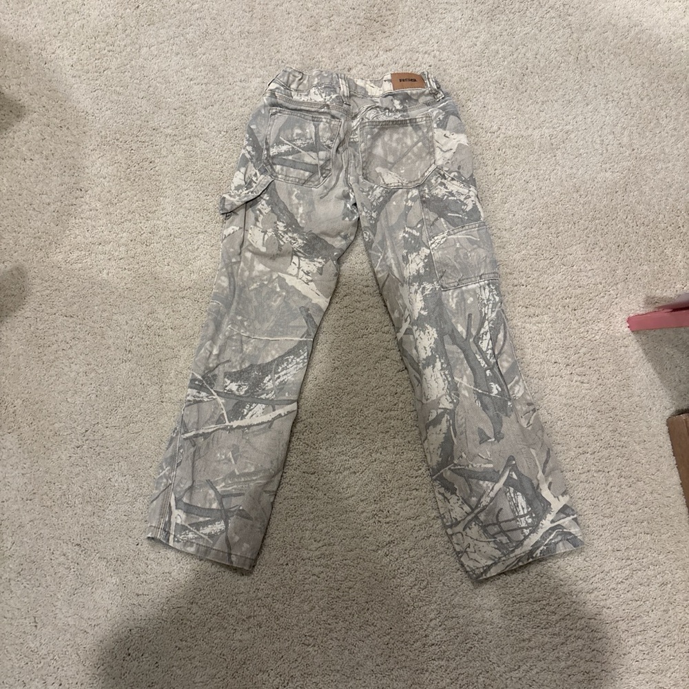 RSQ Tan and Gray Patterned Pants